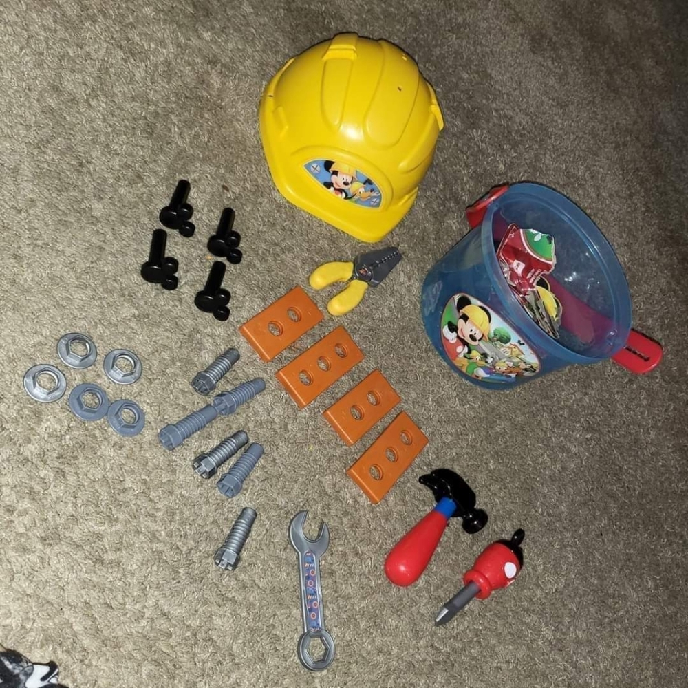 Disney junior Mickey mouse handy helper tool bucket